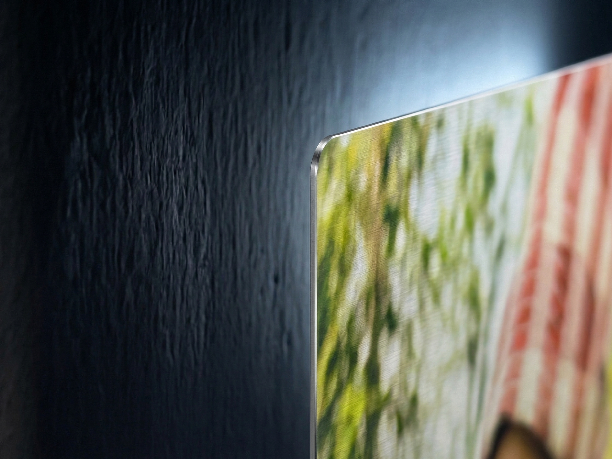 Quadro foto su metallo con sistema magnetico flottante e LED RGB | Markaink